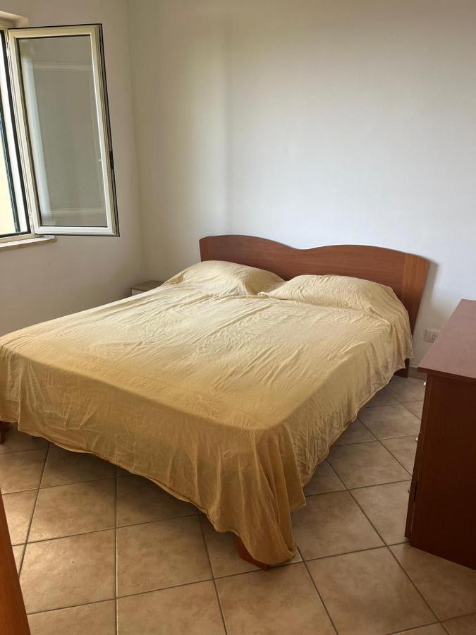 Appartamento Bilocale vista mare sul lungomare Siderno Esterno foto